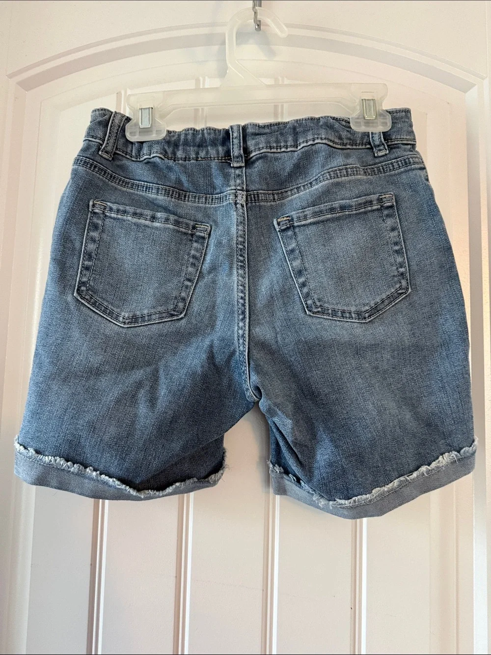 Gently worn Cat & Jack girls Light Blue Frayed Hem Denim Shorts